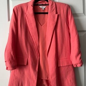 Matching coral color tank and blazer. Worn only once. 2 piece set.